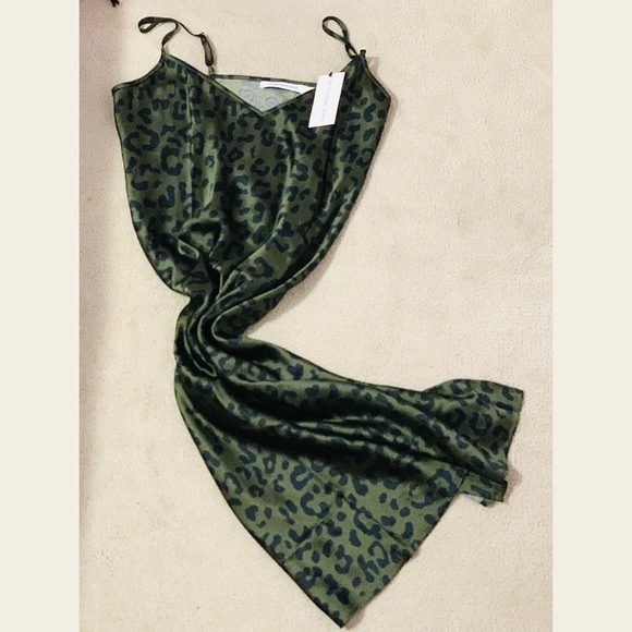 Brand new calvin klein maxi dress - Picture 4 of 8